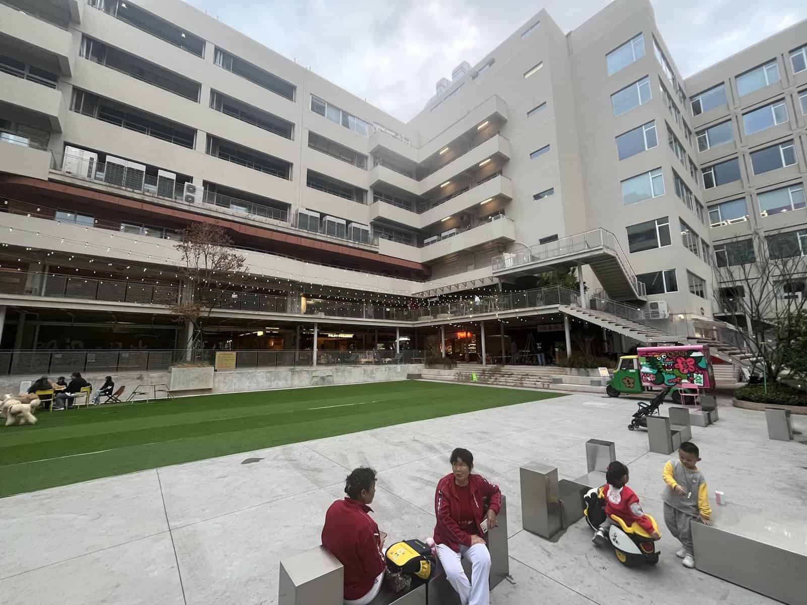 aPark Office area, restaurant, coffee, shops, revamped factory